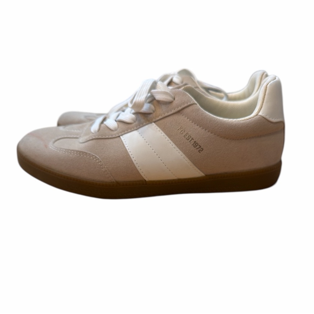 French Connection Austra Beige and White Sneakers - Picture 6 of 10